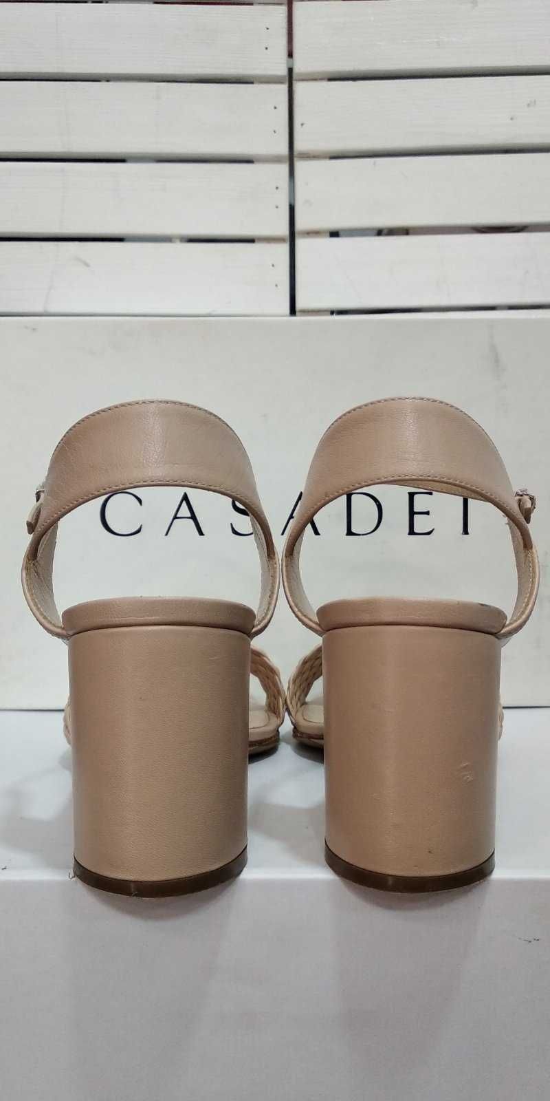 Босоножки женские Casadei