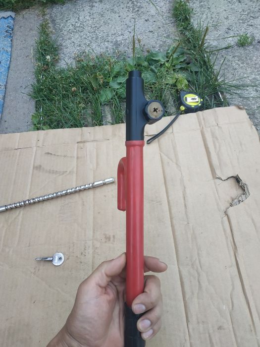 Замок на руль блокиратор руля антиугон