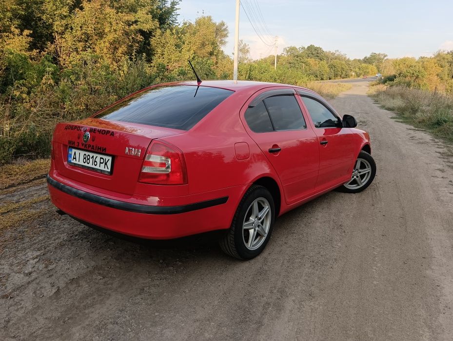 Продам надійне не дороге в обслуговуванні авто.
