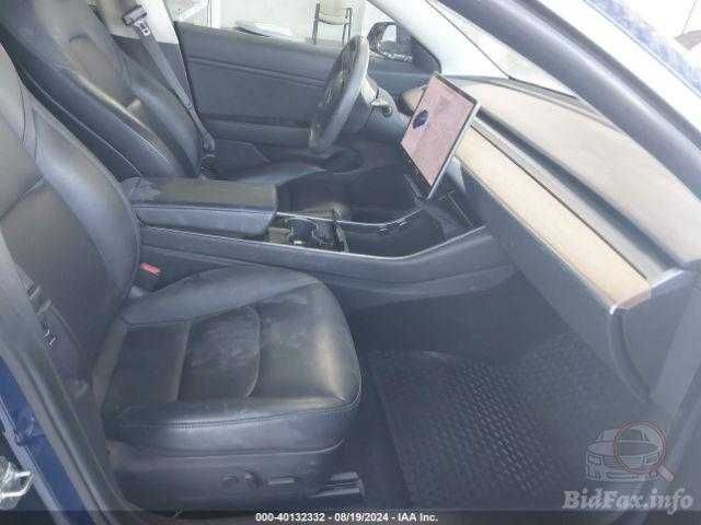 Тесла модель 3 стандарт рендж 2019,  Tesla model 3 SR