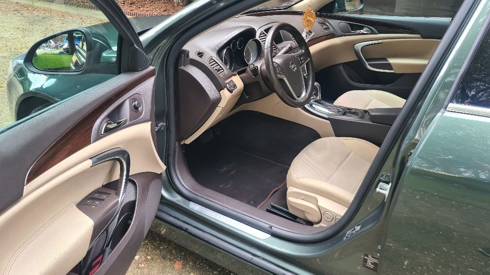 Opel Insignia COSMO  2.0 Turbo 4x4 OPC Line Sport benzyna sedan