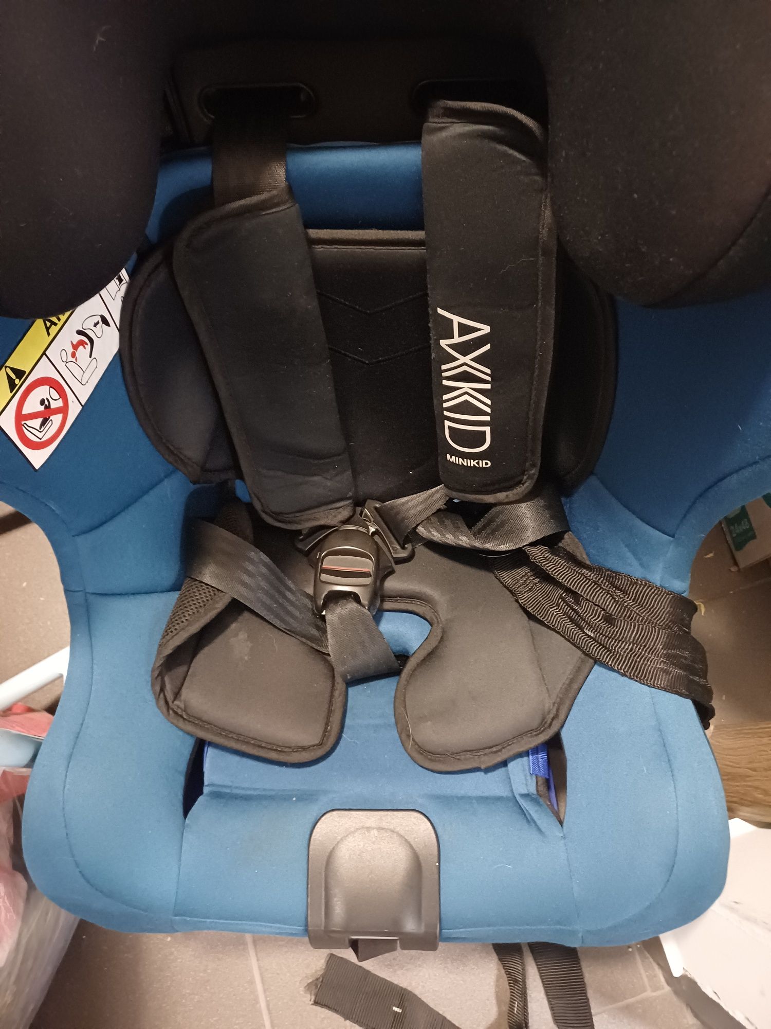Fotelik samochodowy AXKID Minikid