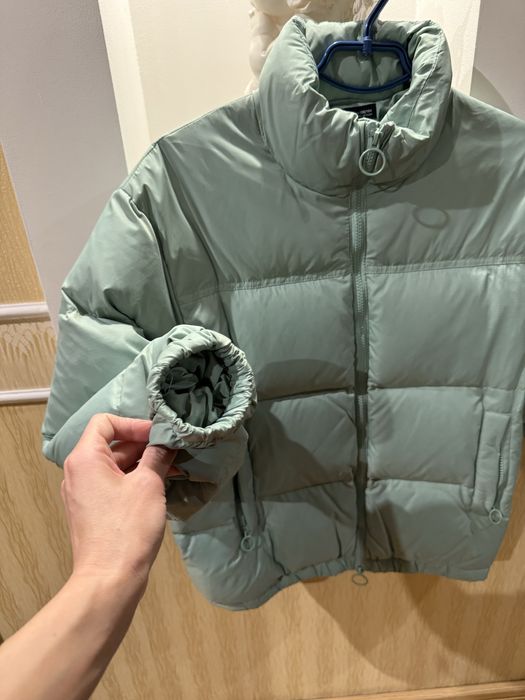Продам зимовий пуховик ZARA