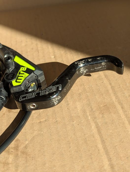 Hamulec Tarczowy MAGURA MT8 SL HC-Carbon 2 tłoczki 2200mm prawy, tył