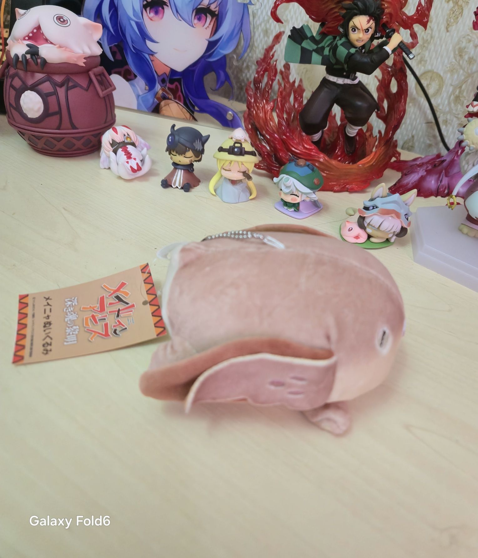 плюшевая игрушка-брелок, персонажа Мейнью из аниме "Созданный в Бездн