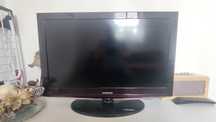 TV Samsung 32" jak nowy