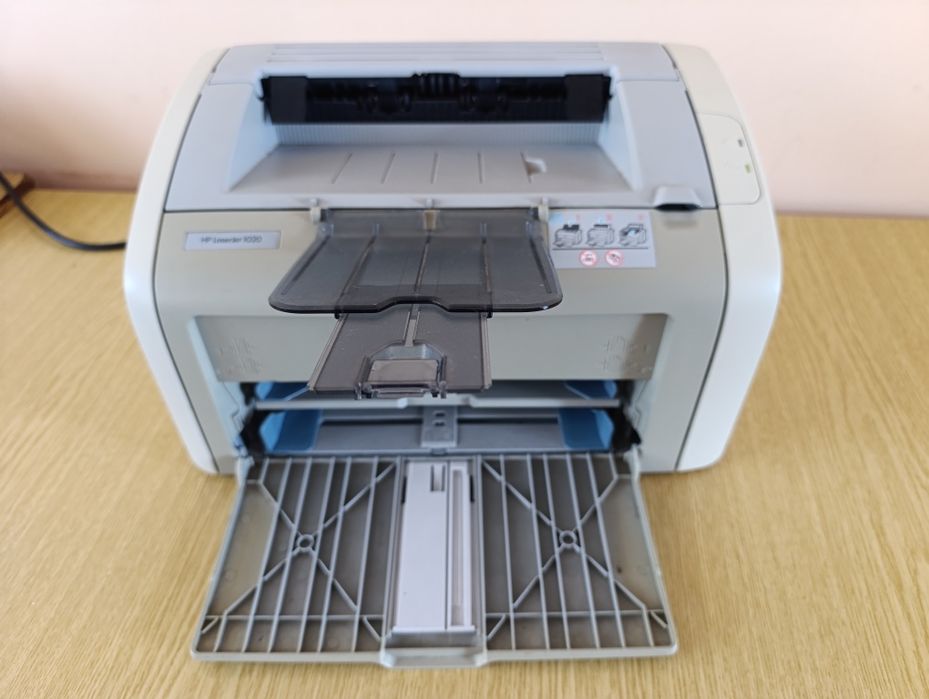 Принтер лазерний HP laserjet 1020 пробіг 13900