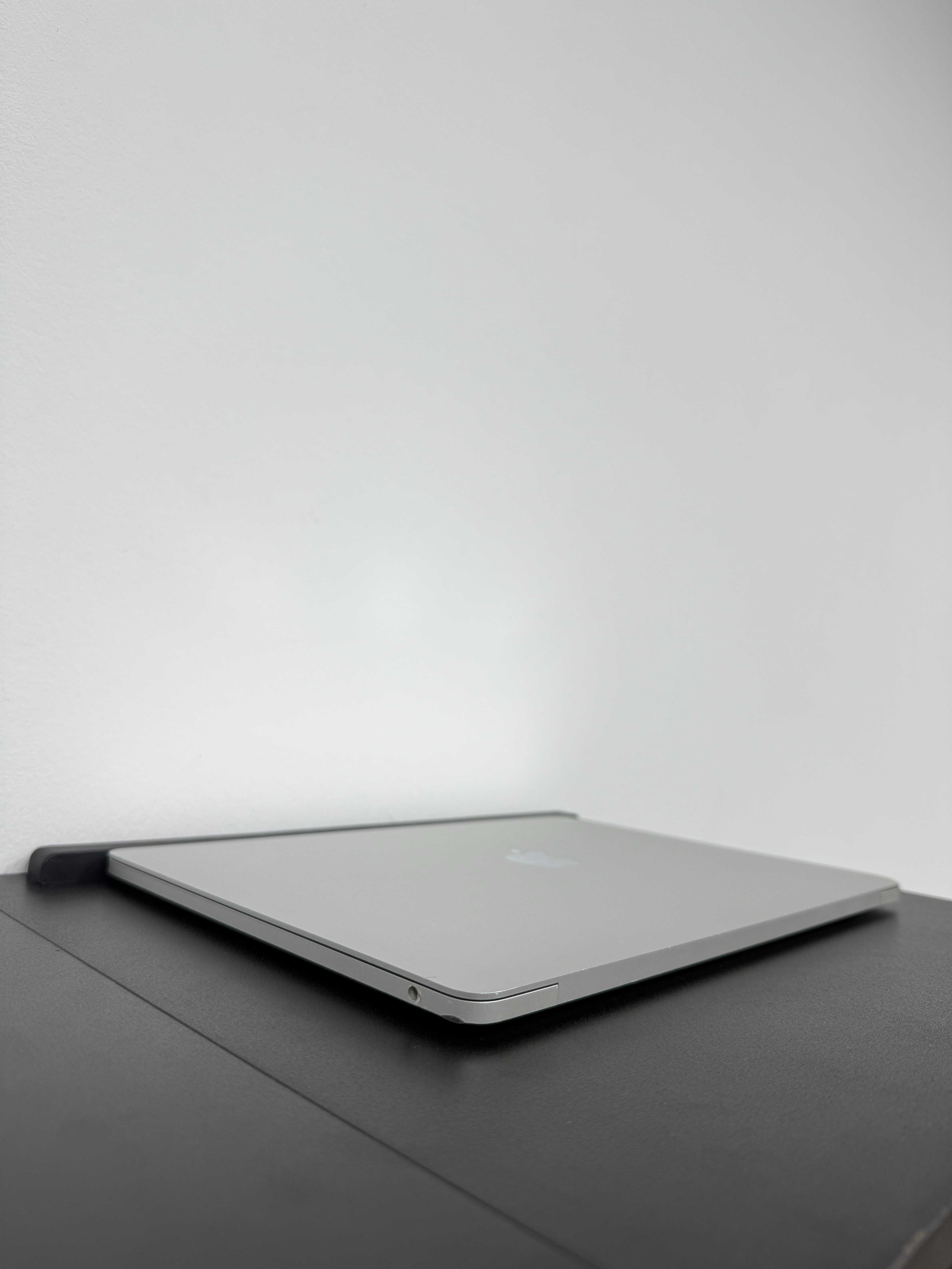 Macbook Pro 2017  (i5/ 8gb/128 ssd)  Гарантія. 16006SV
