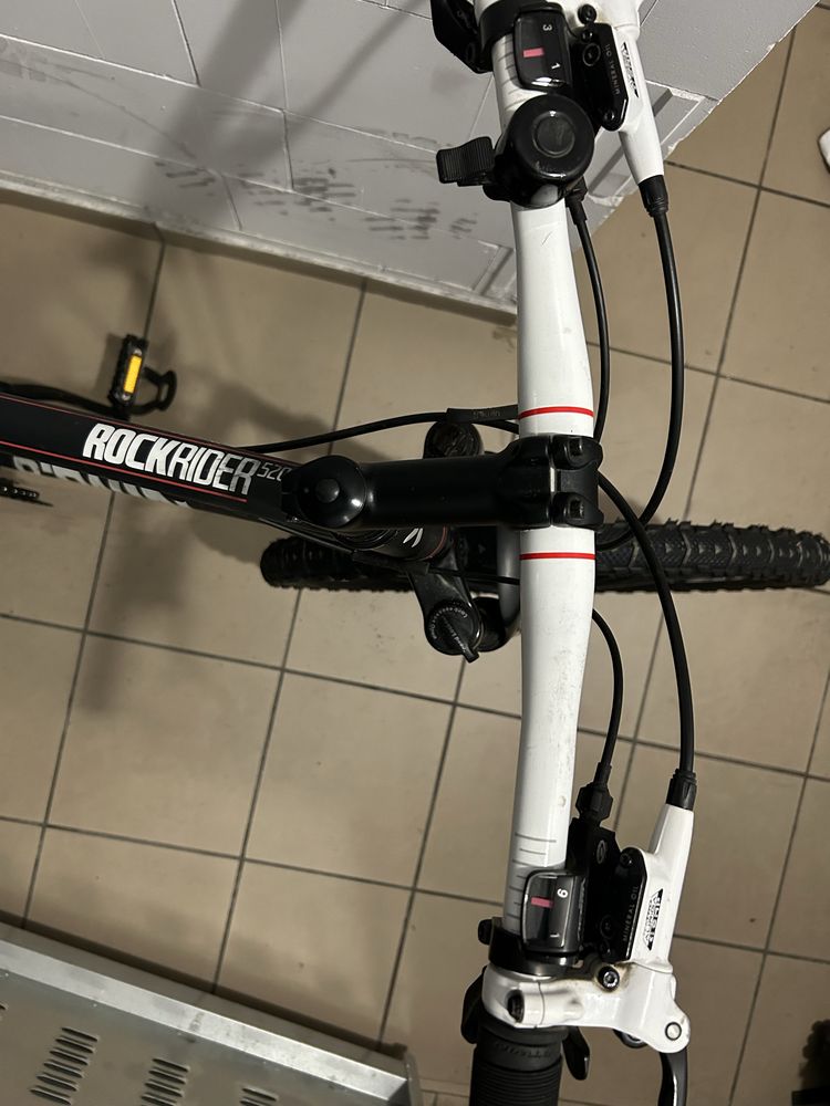 Rower B-TWIN  Rockrider 520