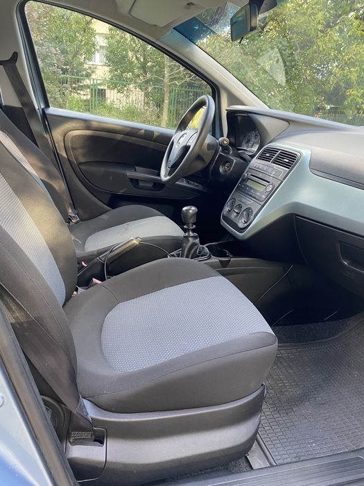 Fiat Punto 1.4 77 KM • 146 tys. km • Benzyna • 2012 rok