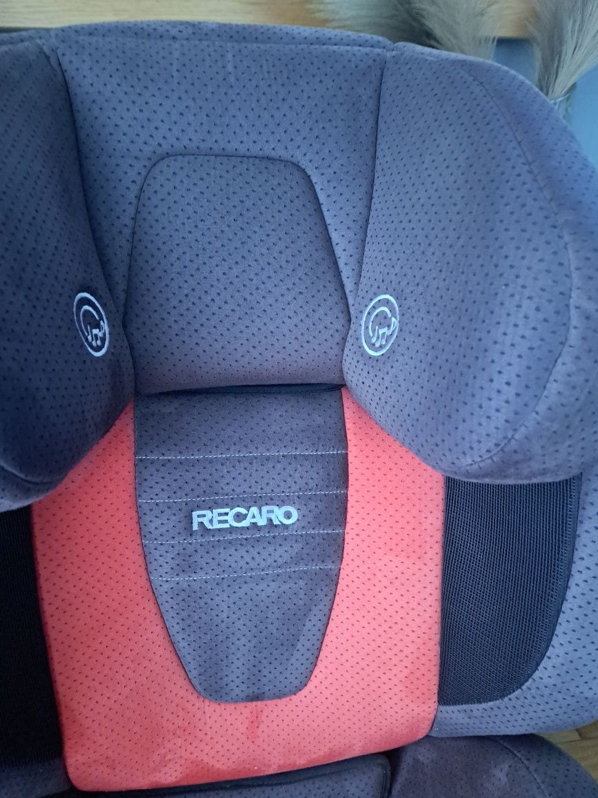Fotelik samochodowy Recaro Monza Nova 15-36 kg