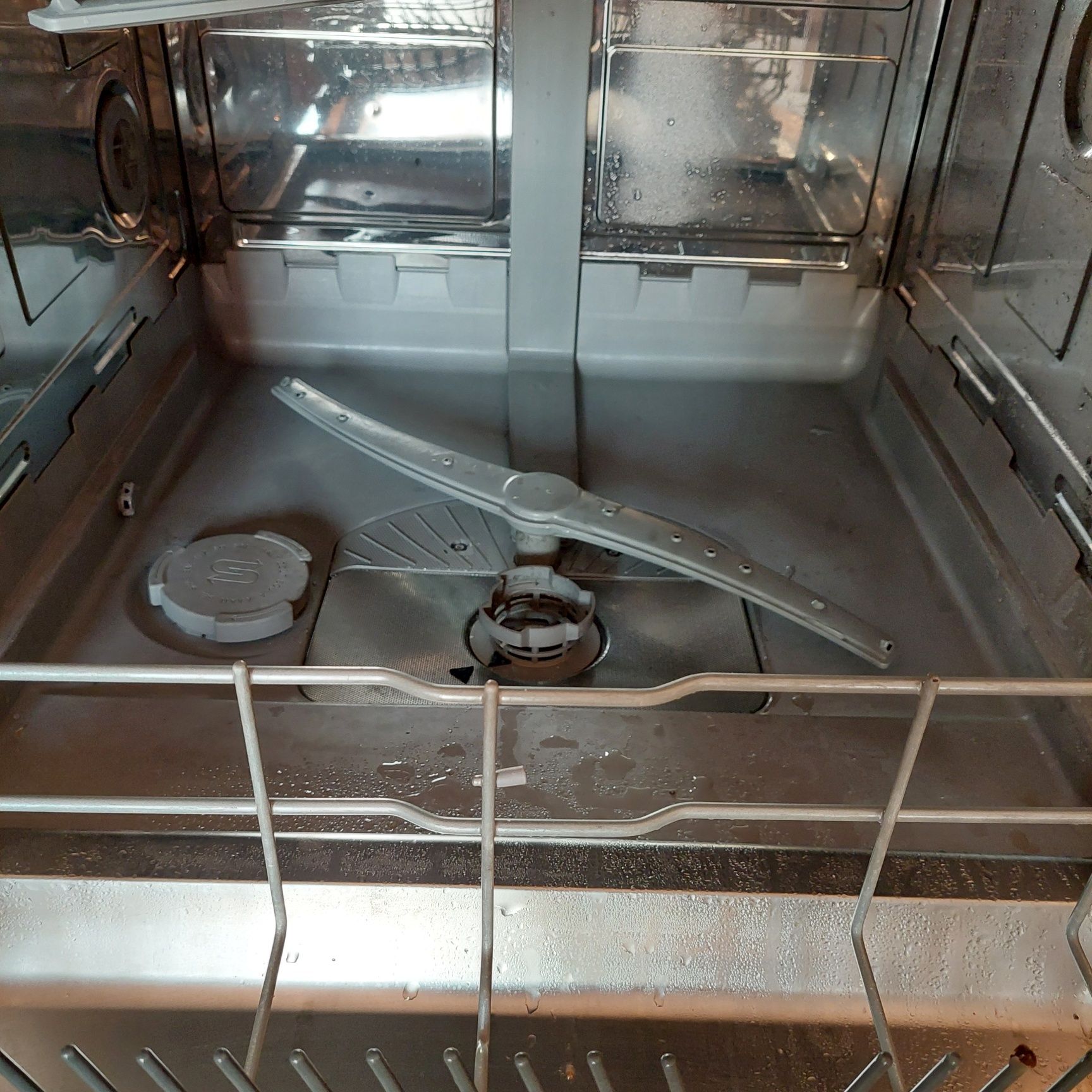 Zmywarka z panelem do zabudowy Siemens SN55L580EU