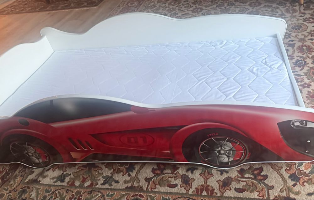 Łóżko samochód dla dzieci