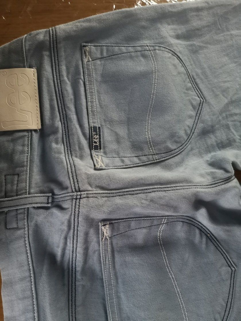 Lee spodnie nowe bez metek jasne jeans markowe W27 L33