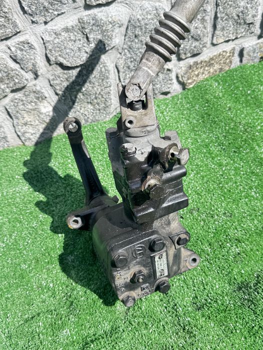 Колонка рульова BMW e38