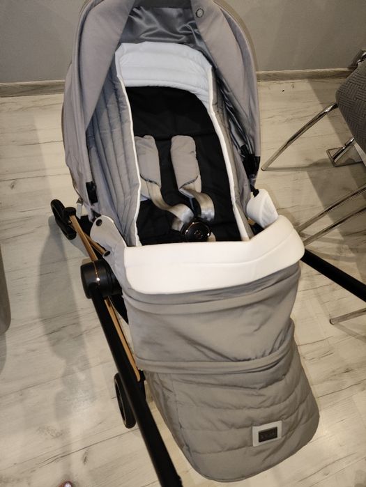 Miękka gondola Lite Cot Cybex