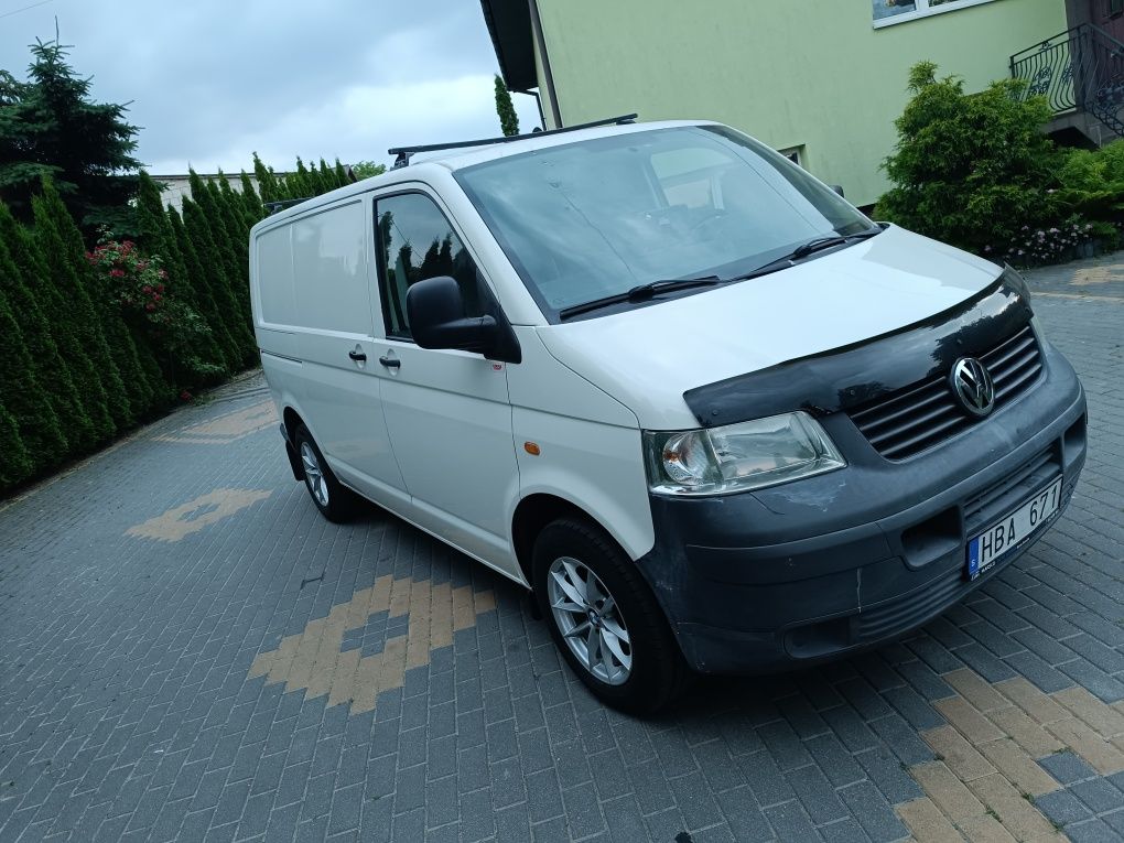 Vw Transporter T5 2,5 TDI 131km automat klima alu kamera cofania