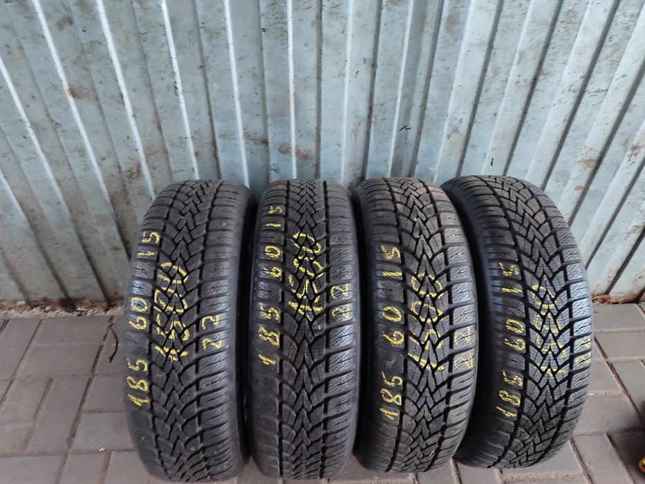 Шини dunlop 185 60 r15 стан нових 22-й рік