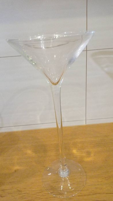 Duży kielich martini