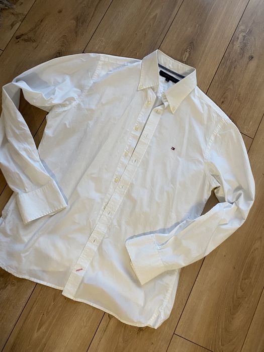 Koszula biala  Tommy Hilfigher r.M 40