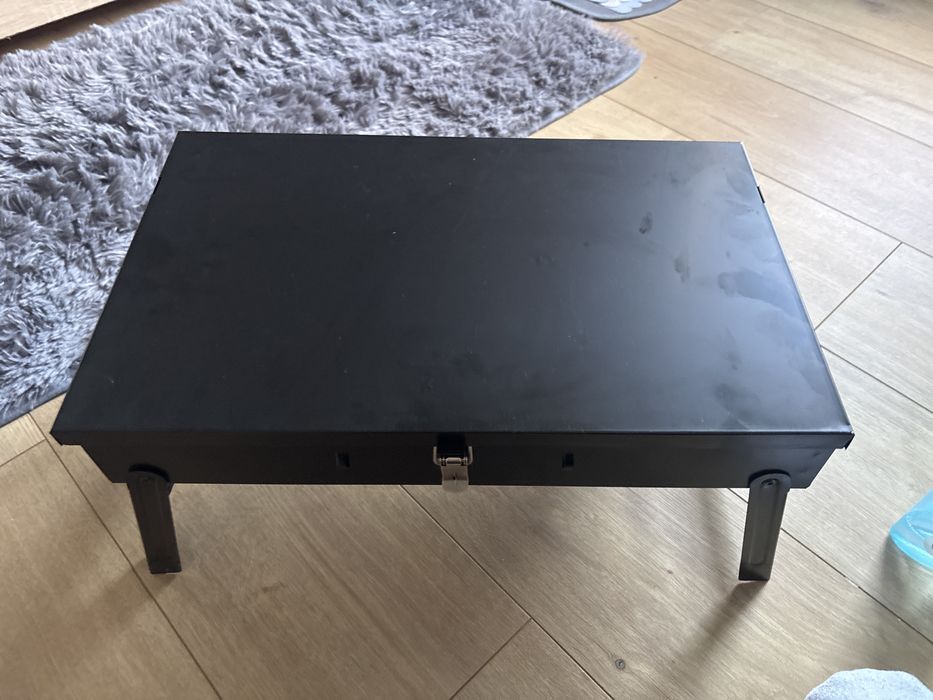 Mini grill z dodatkiem