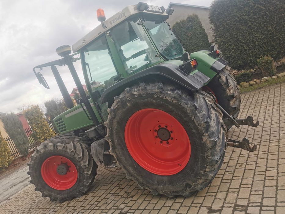 Ciągnik Fendt Favorit 512 c turboshift