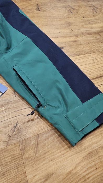 Męska Kurtka snowboardowa Burton Gore Tex L
zielony (antique gree