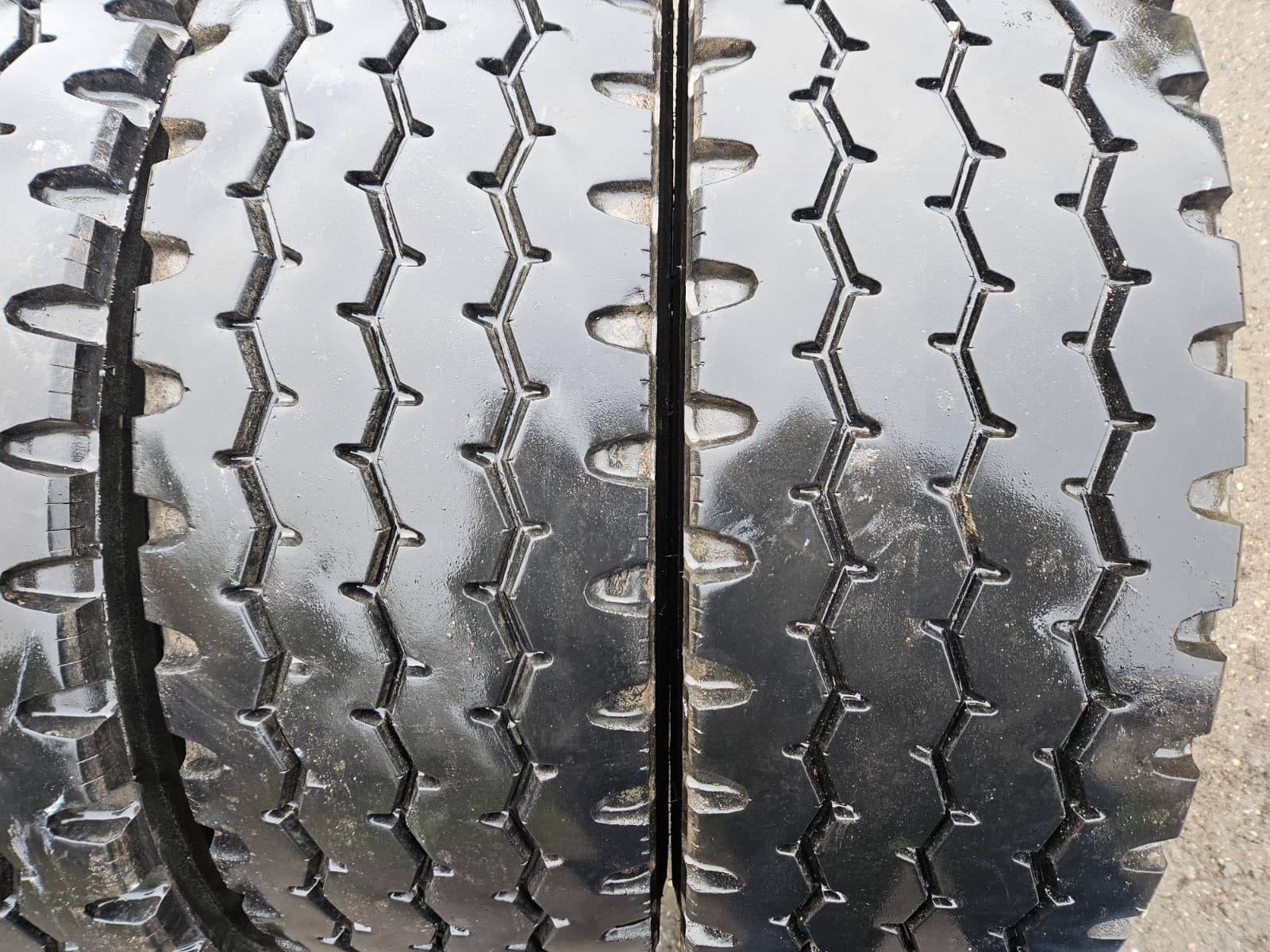 Opony 275/70R22,5
