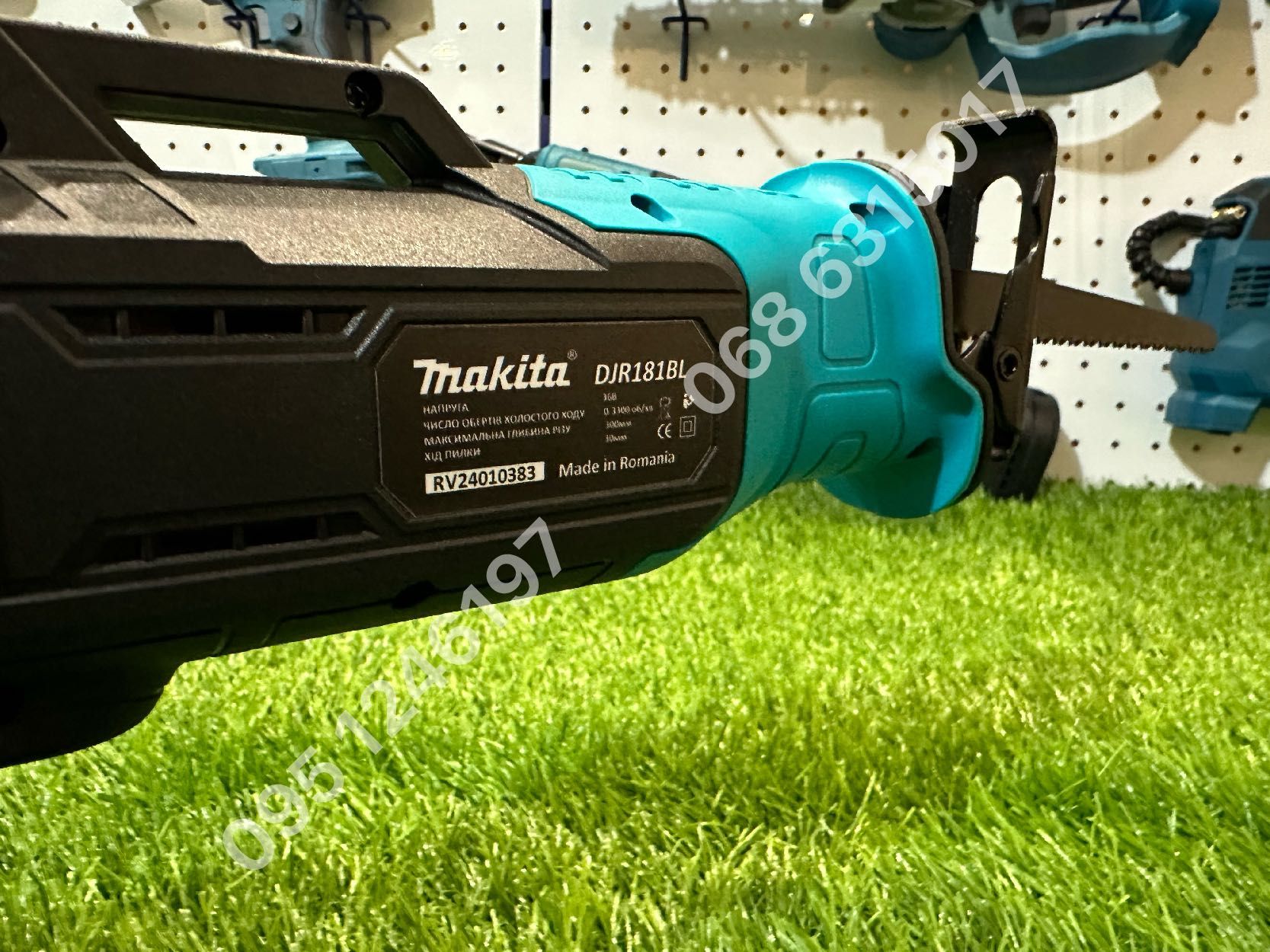 Сабельная пила Makita DJR181BL 8Ah акумуляторная безщеточная пилка