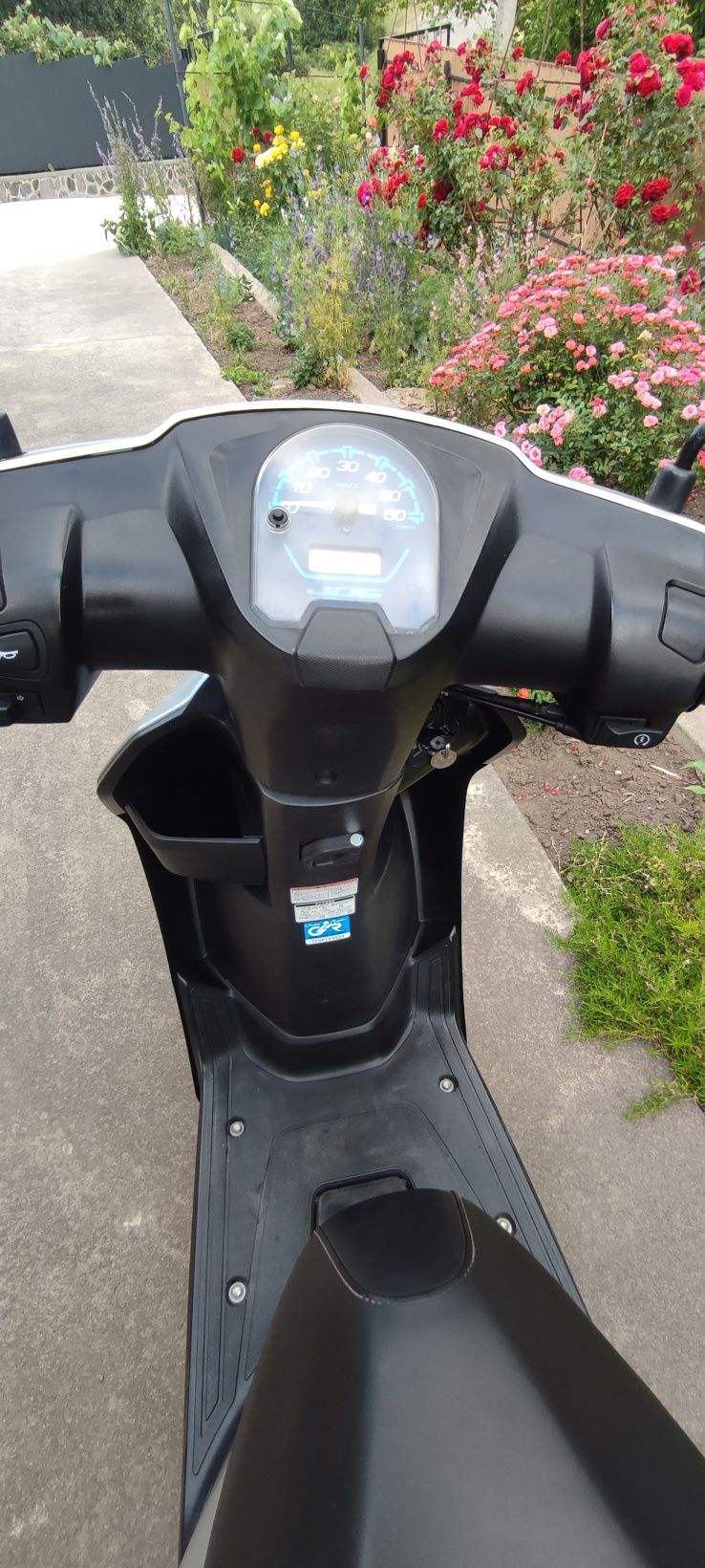 Продам Yamaha Jog SY-01 пробіг 15тис321км.Мопед у гарному стані.