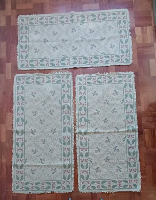 3 Tapetes de Arraiolos