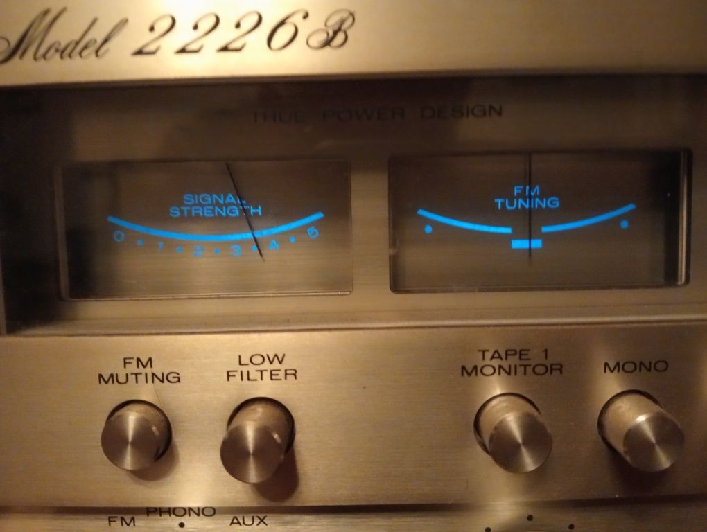 Rádio amplificador Marantz 2226b