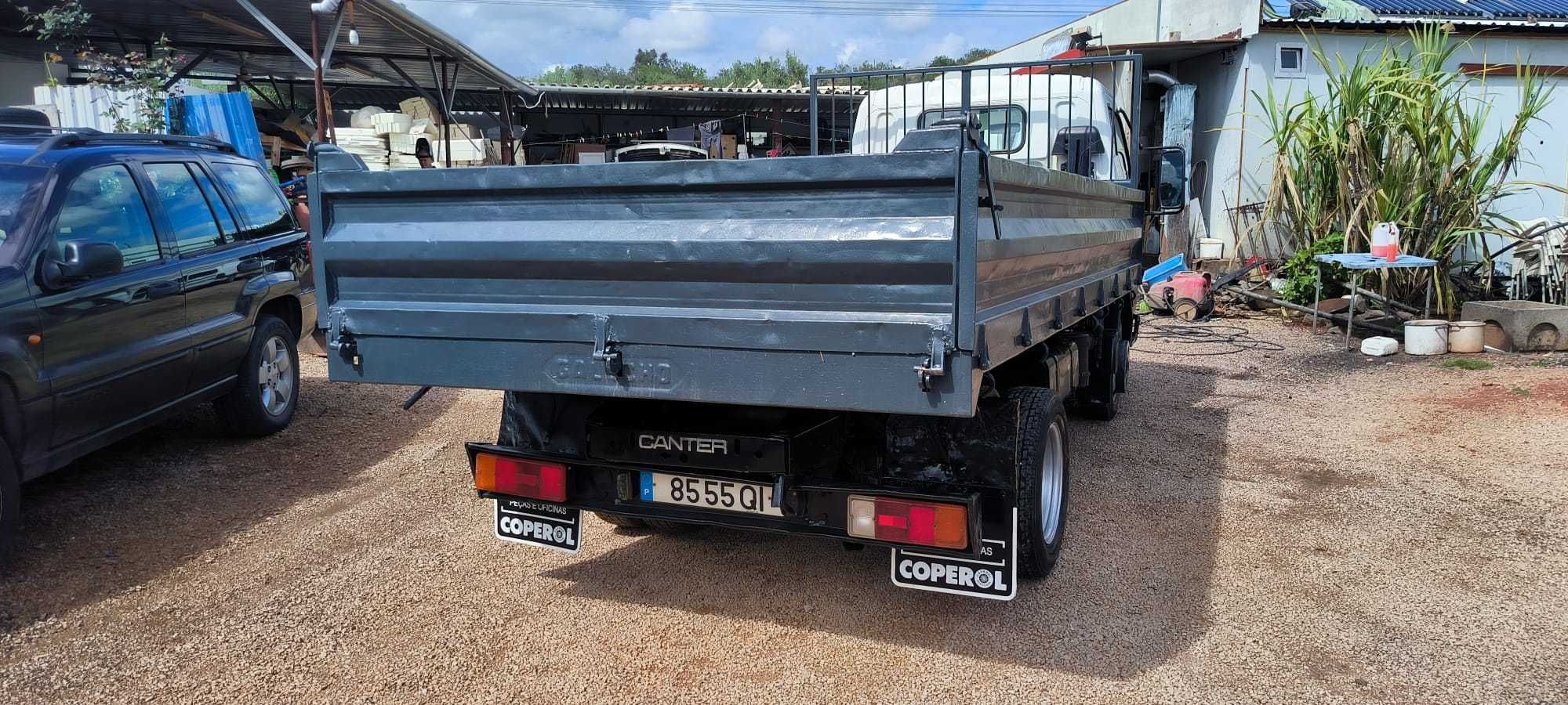 Camião Mitsubishi Ano 00