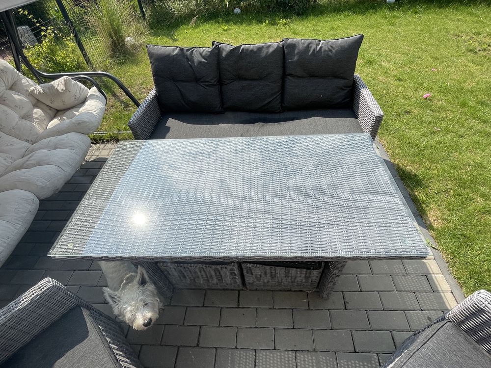 Komplet ogrodowy technorattan Meven Panama. Sofa, stół 2 fotele 2 pufy