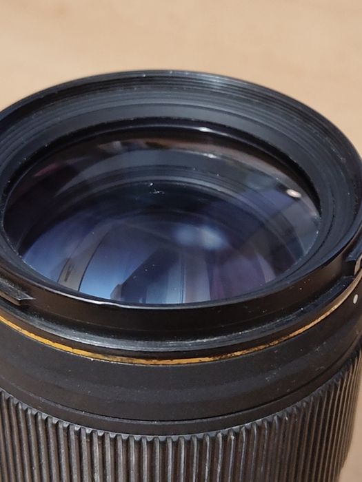 Obiektyw Sigma 50–150 mm f/2.8 APO DC HSM - mocowanie Canon EF-S