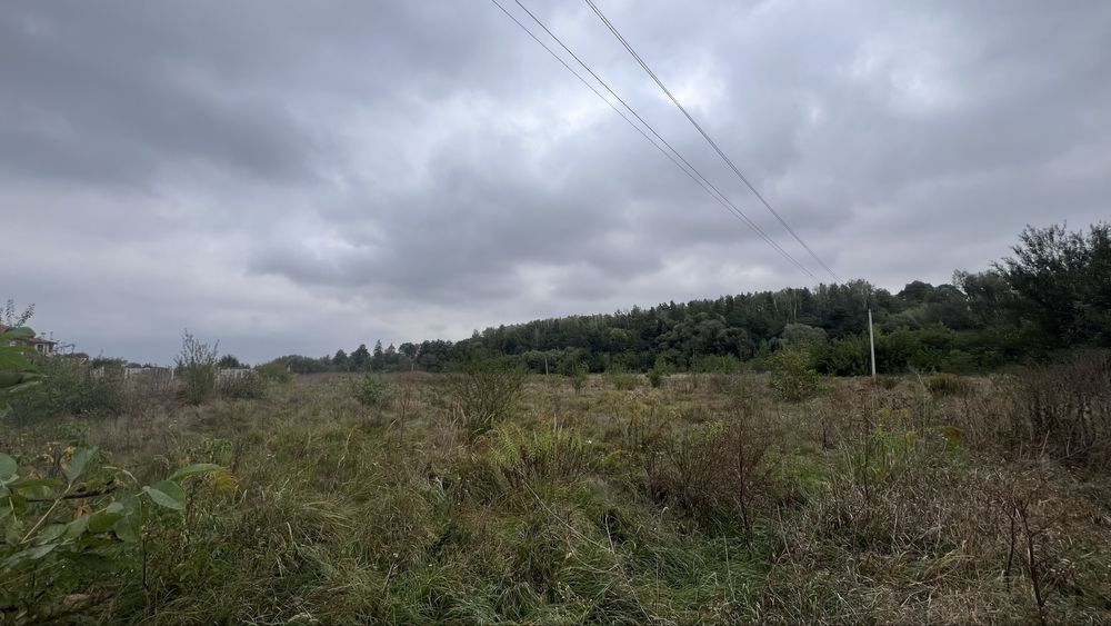 Продаж зелельної ділянки у Смиківцях під житлову забудову