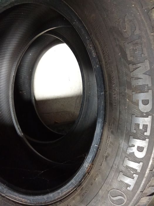 Opony Zimowe Semprrit 215/55R16 4szt