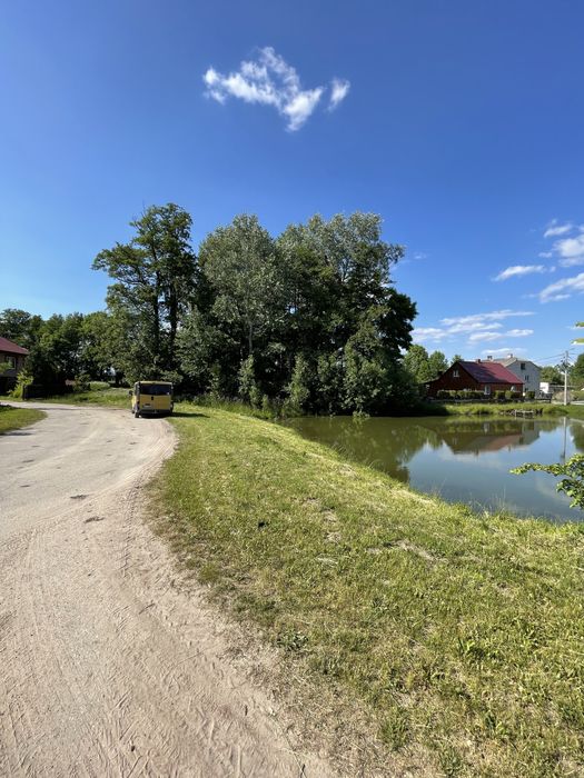 Działka budowlana nad stawem dobry dojazd z Warszawy Na wsi domek