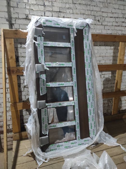 Двері вхідні металопластикові. Двері в Коломиї.