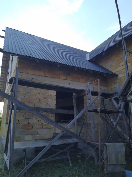 Продам 2 будинки..25 соток!!!