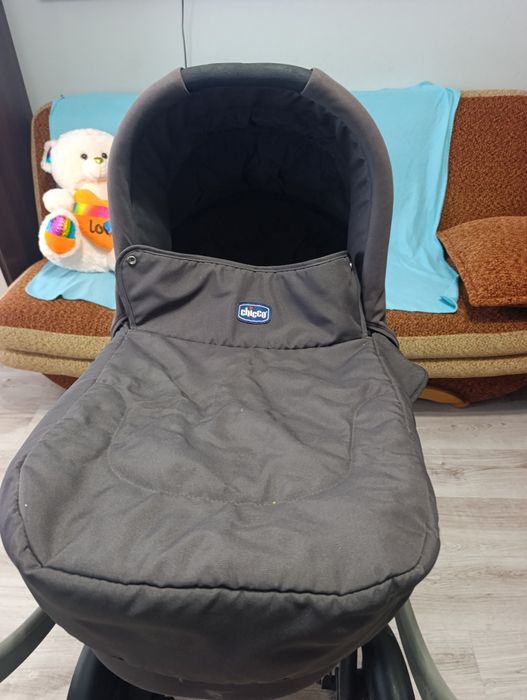Sprzedam wózek Chicco 2 w 1
