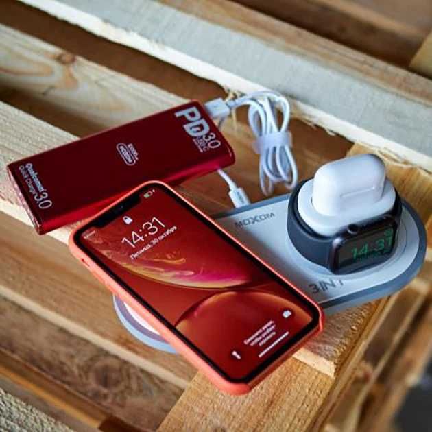 Бездротовий зарядний пристрій Moxom MX-ST04 (3 в 1) 10W