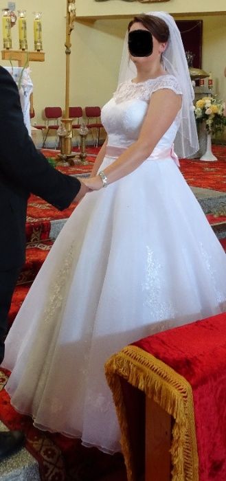 Suknia ślubna biała z różową kokardą 42/XL halka z kołami gratis