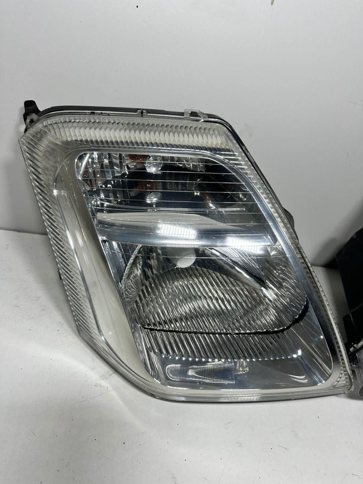 citroen c2 Lampy Przód Przednie Lewa Prawa EU cana za 1st