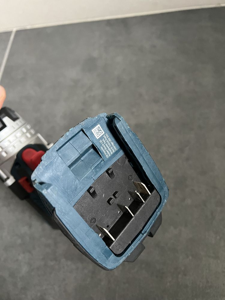 Безщітковий Акум. Шуруповерт Bosch GSR 18V-110 C