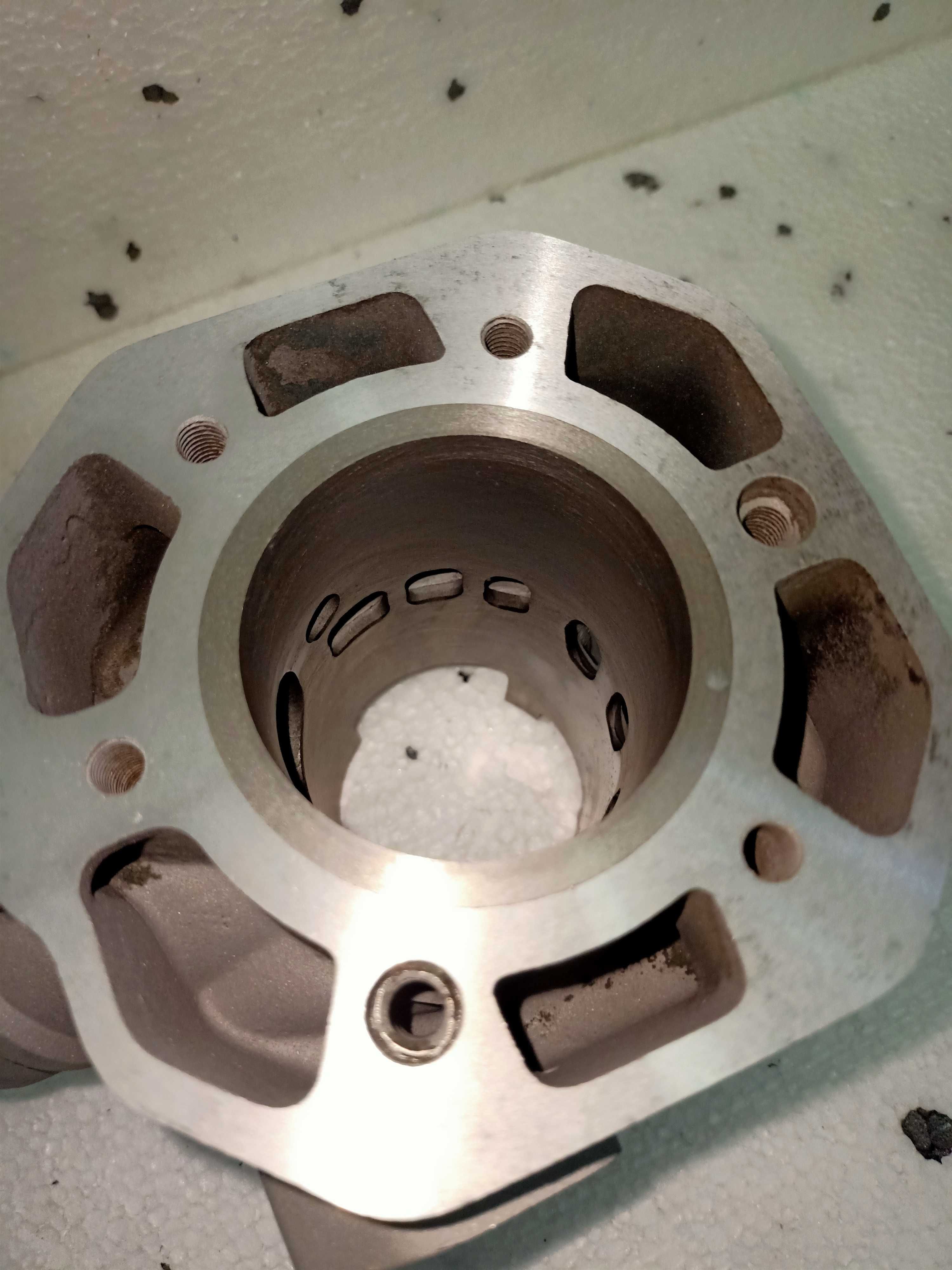 Tulejowanie, regeneracja cylindra 125ccm YZ, RM, CR, WR, KX, EXC, SX