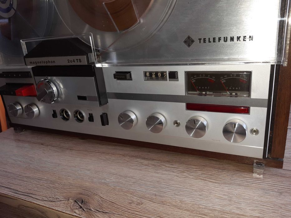 Magnetofon szpulowy Telefunken  204 TS