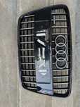 Решітка радіатора гриль audi q7 4l ауді