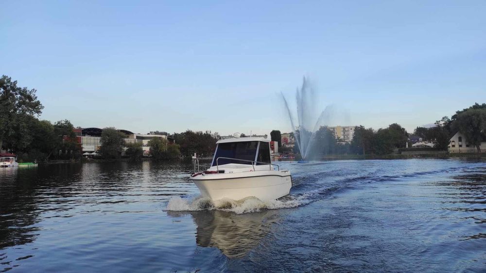 Czarter jachtu Antares 600 bez patentu Jeziorak