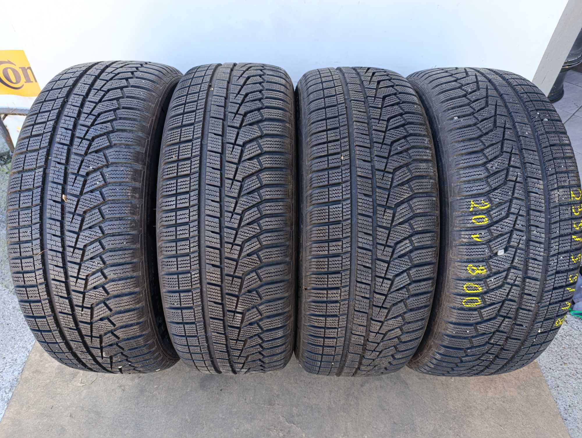 4x 235/55 R18 100H Hankook Winter i*cept Evo2 Suv 2020r 7,3mm